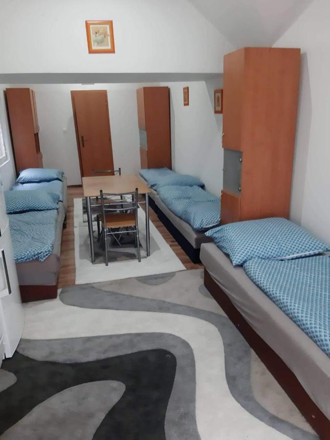 Ubytovanie v súkromí Dolne Plachtince Exterior foto